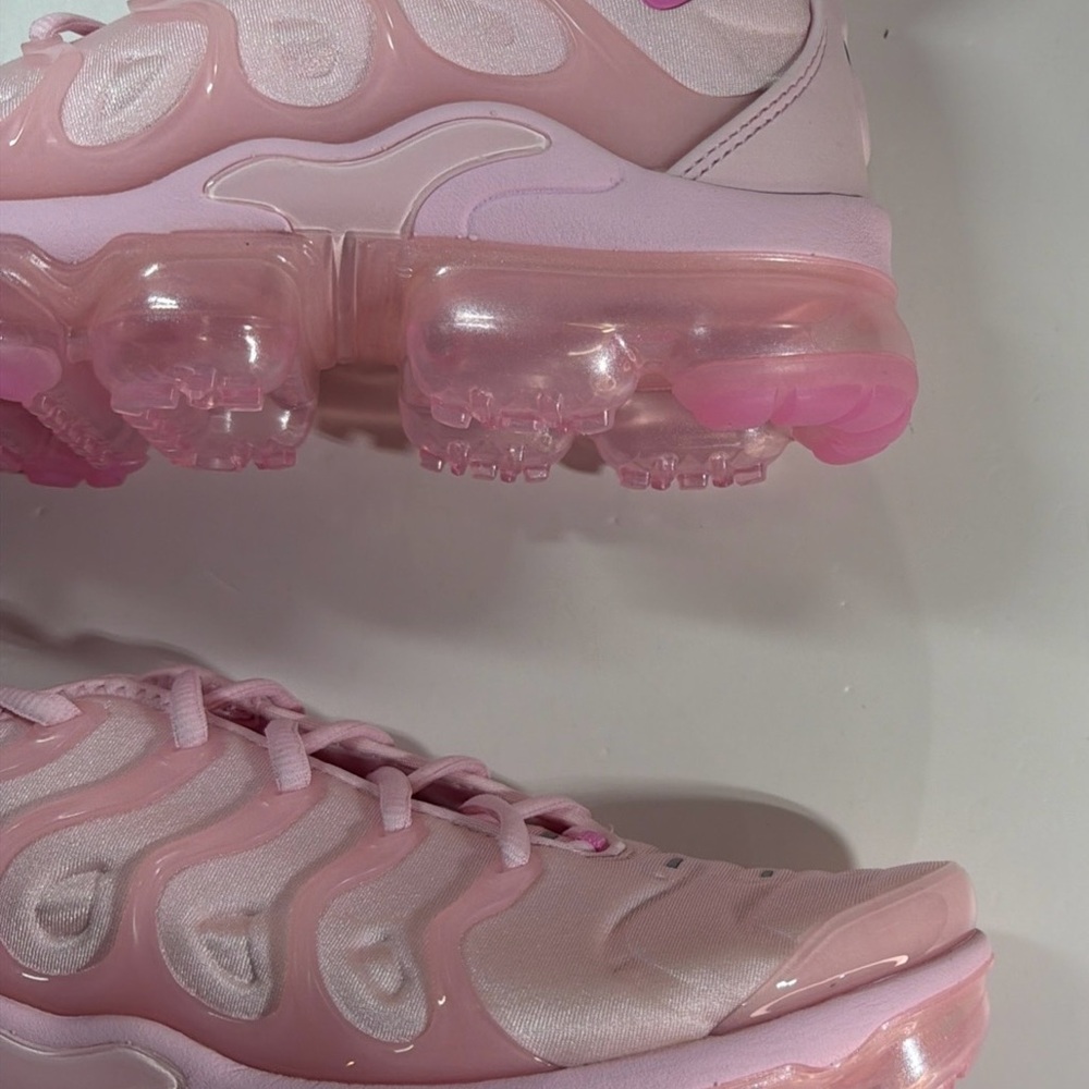 Nike Air VaporMax Plus Pink Foam Pink Women’s Women Size 8 FZ3614-686 Last One - Picture 3 of 12